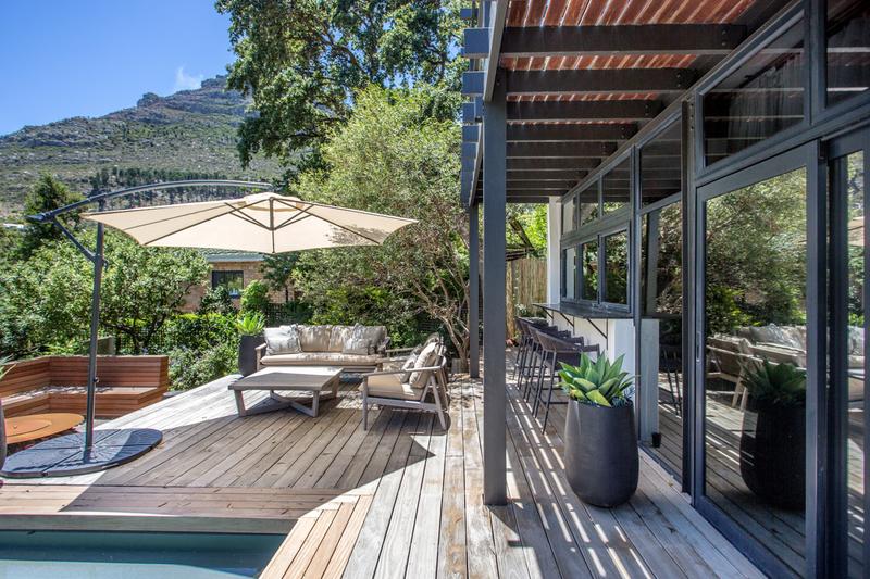 2 Bedroom Property for Sale in Hout Bay Western Cape